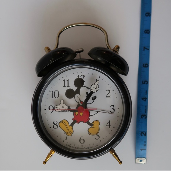 Vintage Mickey Mouse Disney Alarm Clock Lorus Quartz 1980s Tested & Working! - Picture 8 of 9
